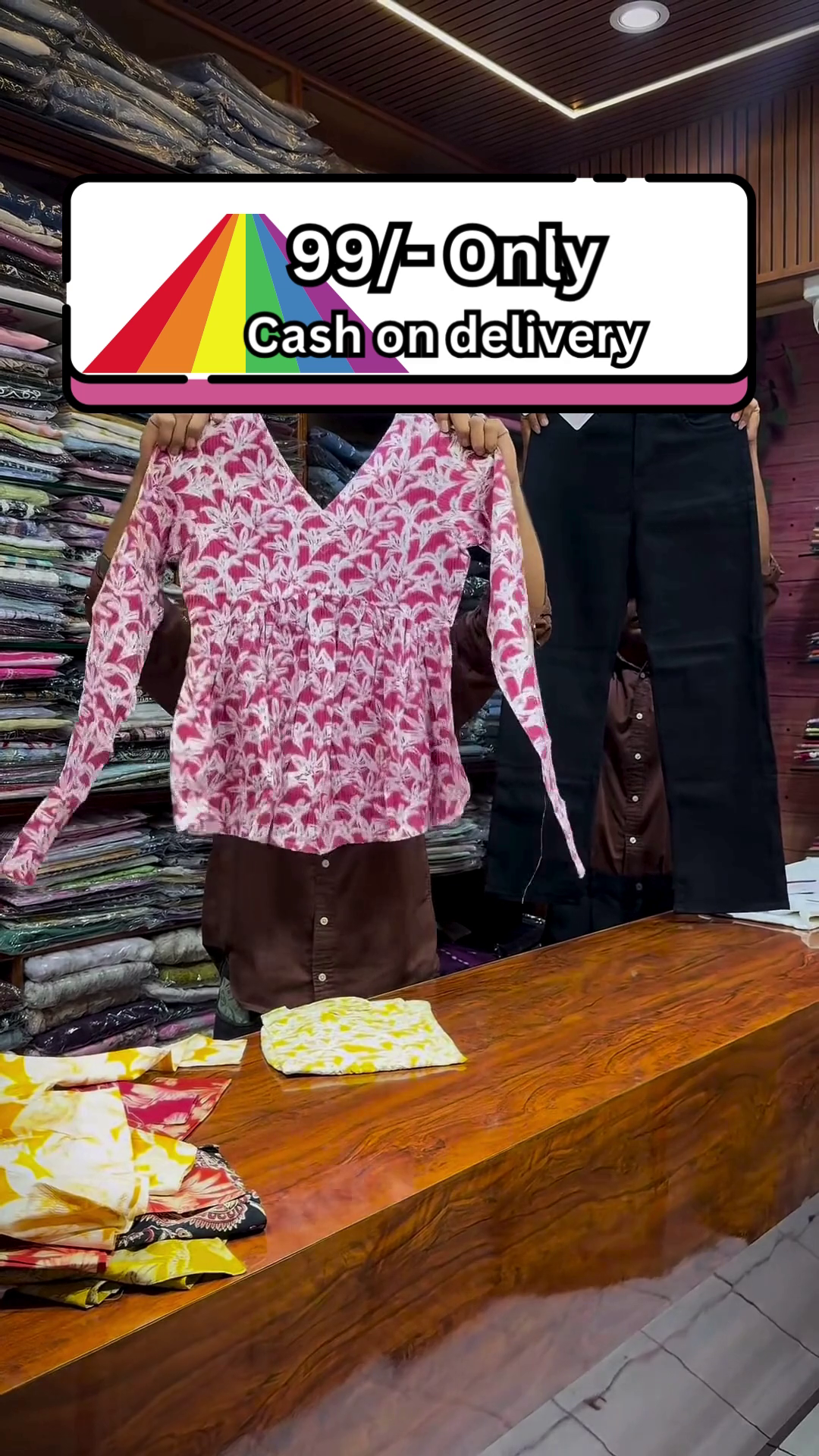 Yellow and White Floral Printed Top Paired with Black Straight-Fit Pants for Women - Image 2