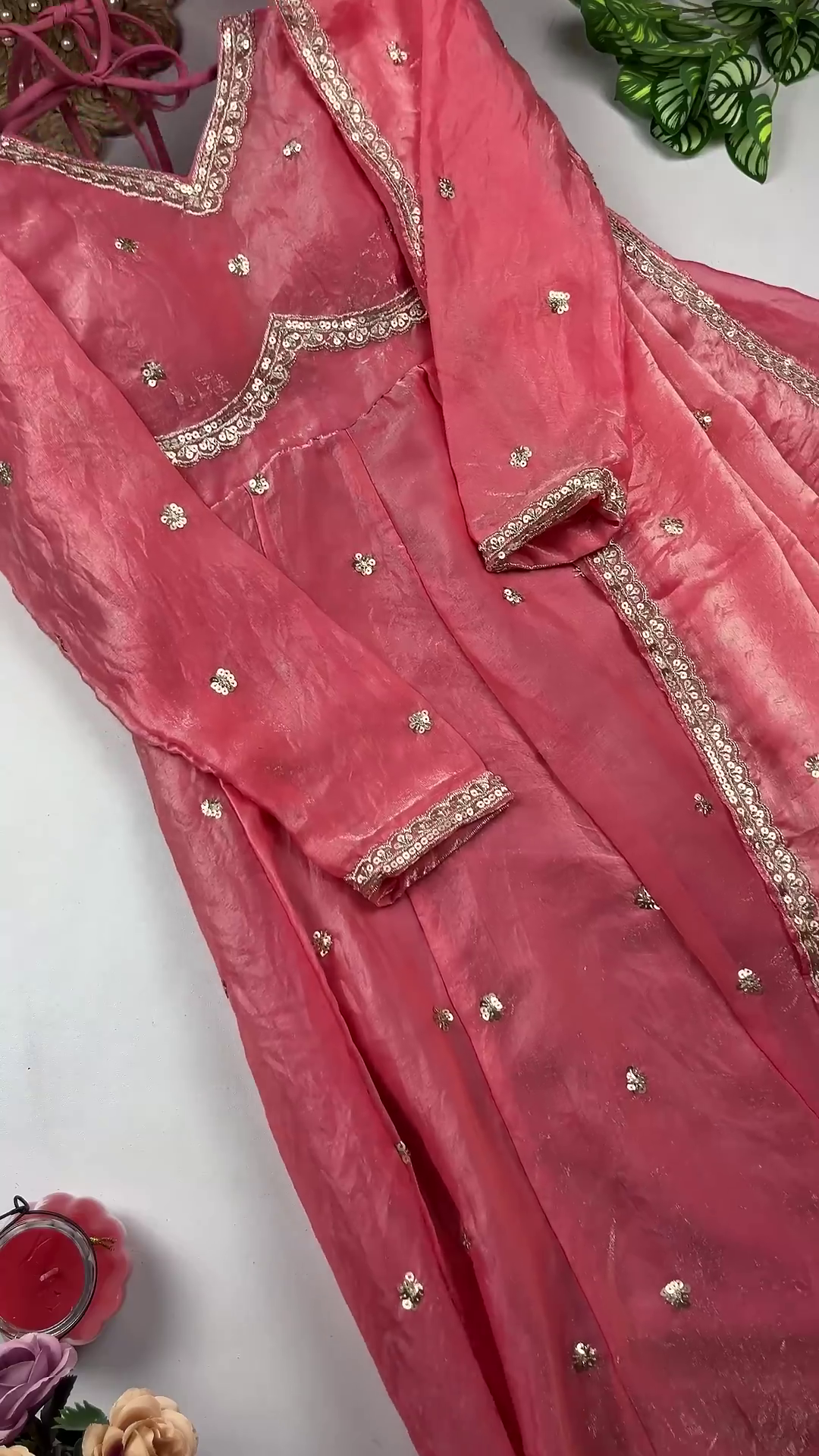 Radiant Peach Pink Anarkali with Scalloped Zari Artistry