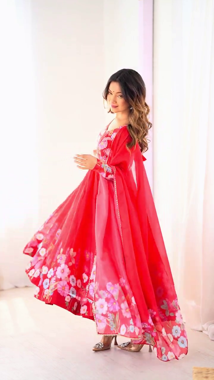 Vibrant Crimson Floral Anarkali Set - Image 2