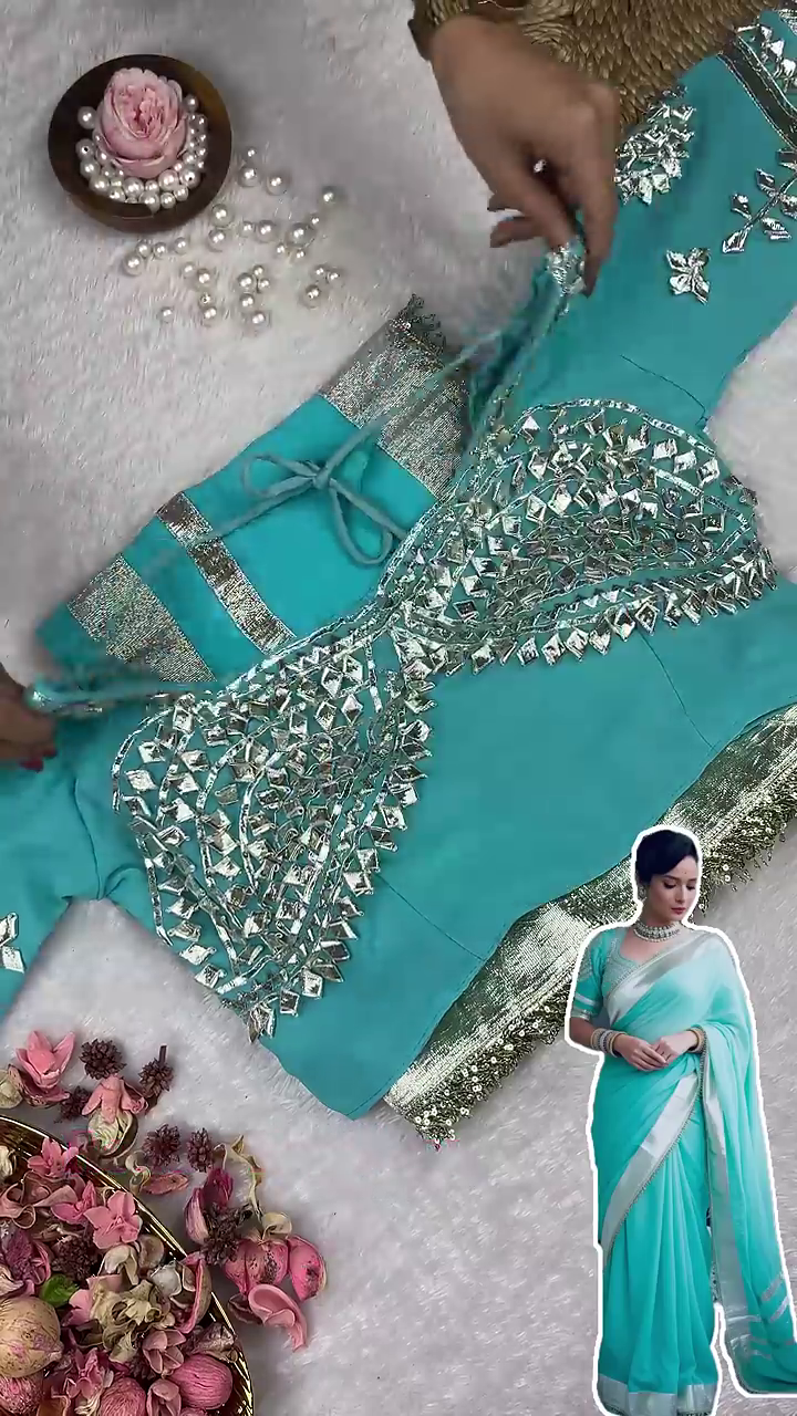 Azure Sky Saree with Bold Silver Heritage Accents - Image 3