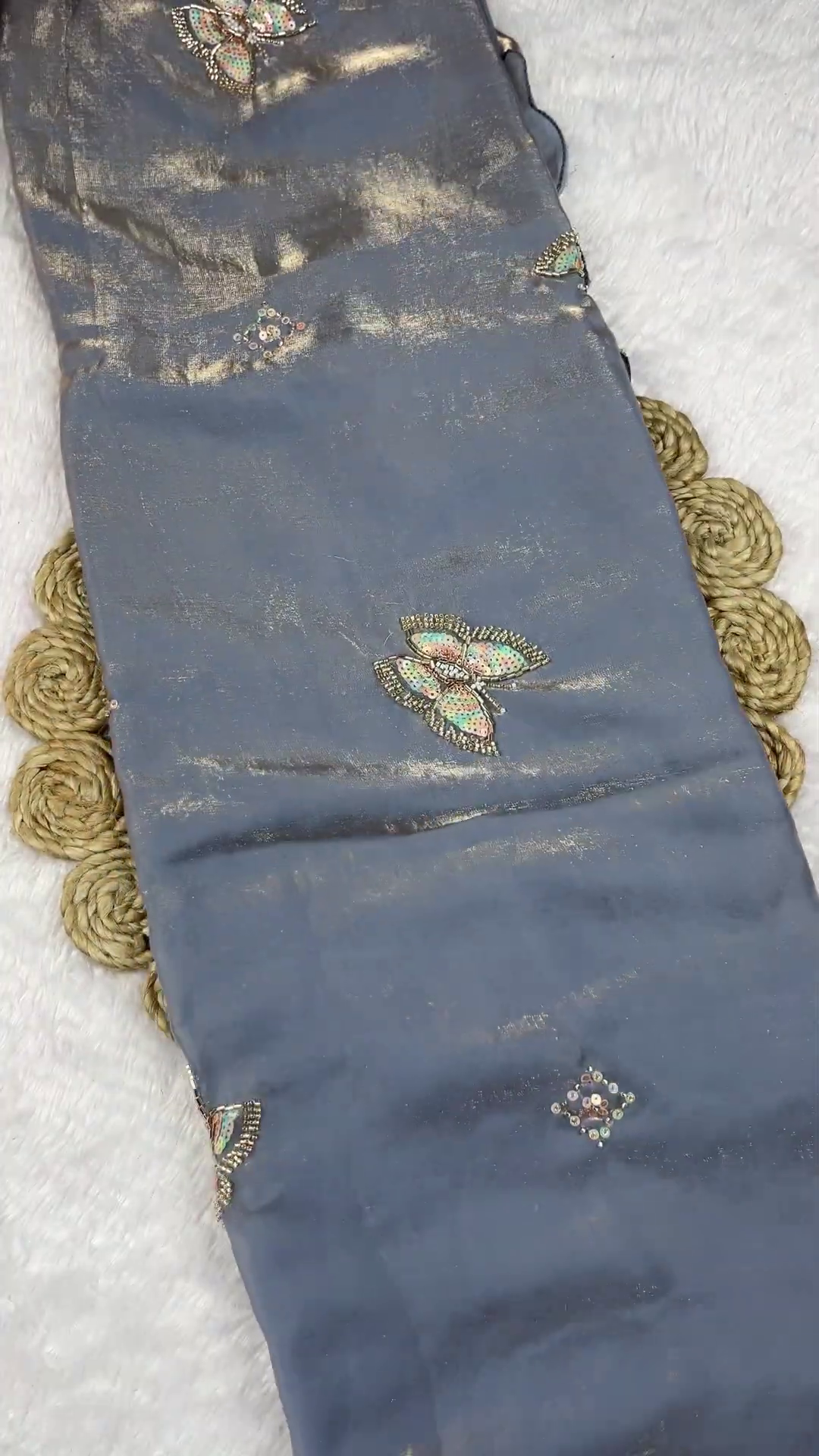 Royal Magenta Velvet Embellished Suit Set - Image 2